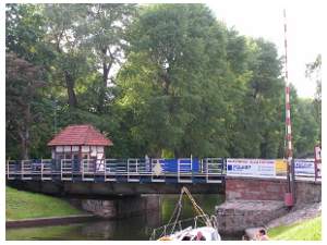 most obrotowy w giycku, zabytkowy most obrotowy, most obrotowy na kanale uczaskim, most obrotowy na kanale giyckim